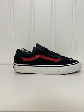 Vans old skool checkerboard black white red